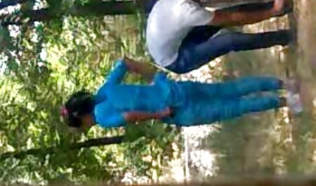 Slutty stepsis Anya và Jenna chia sẻ của họ sừng stepbro pim sec nhanh